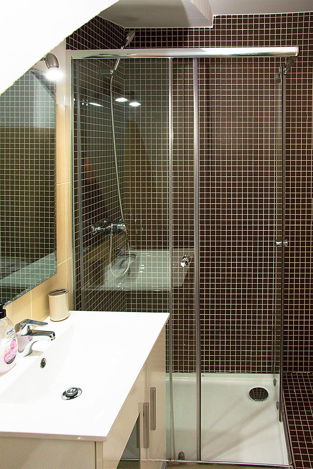 Apartamento En Calle Regla Sanz Seville Luaran gambar